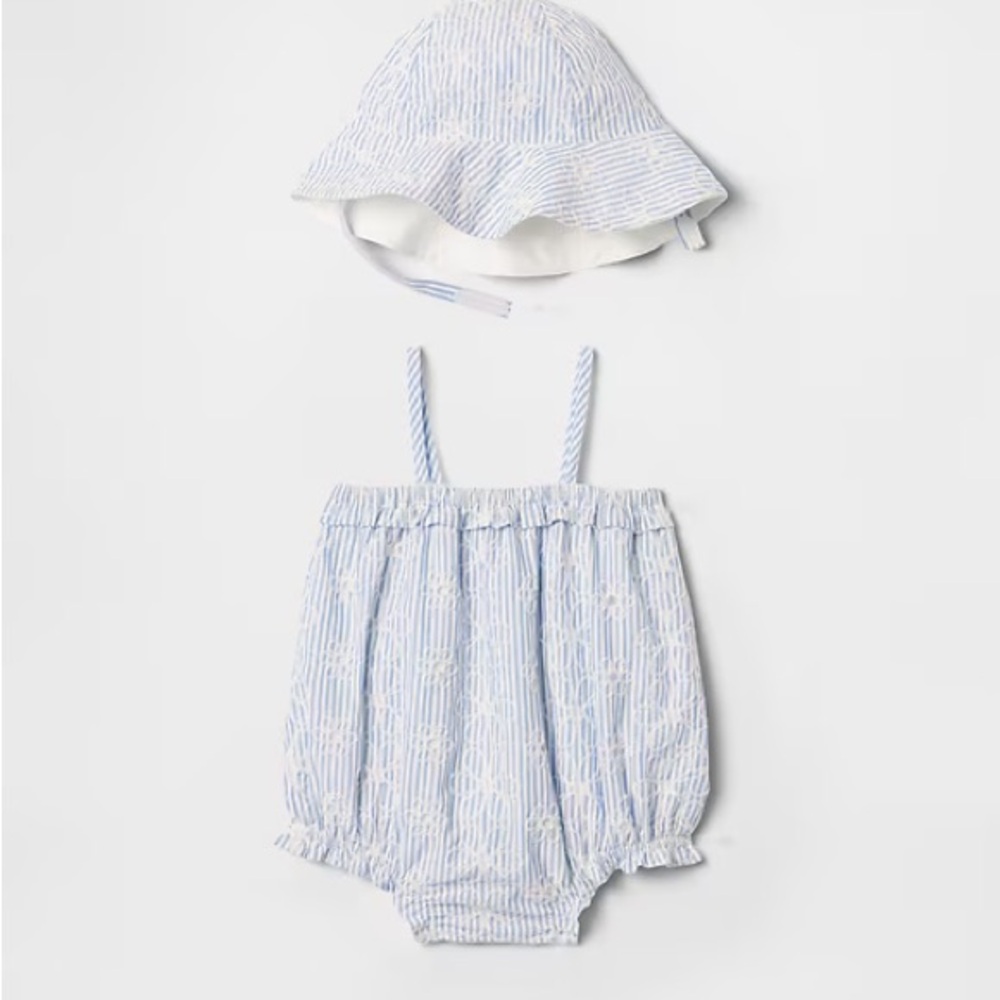 NWT Striped baby onesie with matching hat